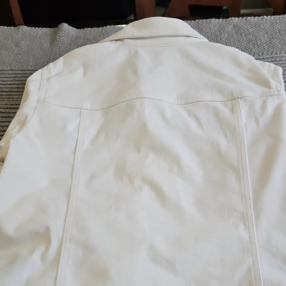 Ruby Rd. White Button-Up Shirt - Picture 4 of 4